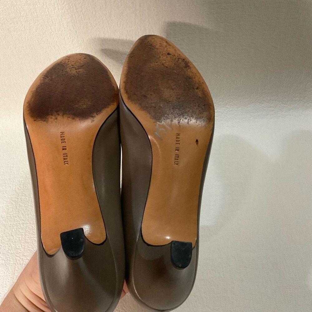 Salvatore Ferragamo 1129 Women 7,5 Beige Leather Pump Heel Shoe Career Business - Picture 9 of 13